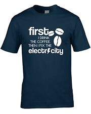 Premier Café Fix Électricité Homme T-shirt Drôle Électricien Machiniste Job Gift