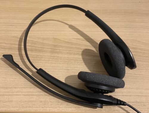 1 Pcs - Jabra Evolve 40 Black Wired Usb A On Ear Headset