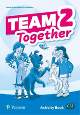 Lesley Koustaff Susan Rivers Team Together 2 Activity Book (poche) Team Together