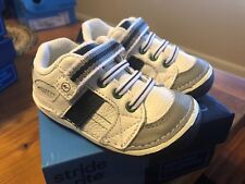 Stride Rite Artie Boys White Blue Toddler Velcro Sneakers New W/ Box