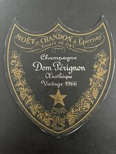 Une étiquette De Champagne Dom Pérignon Oénothéque Vintage 1966 - 1500 Ml